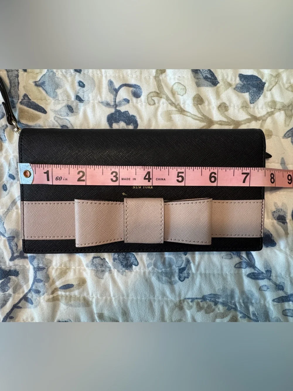 kate spade Black & Blush Pink Bow Wristlet Wallet